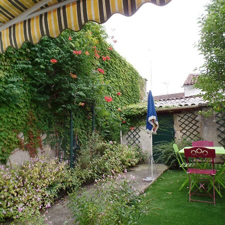 Gite Chez Cyrano Bergerac Exterior photo